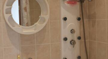 Фото номера Апартаменты с 1 спальней Гостевой дом Apartment na Putilovskoy 20g г. Барнаул 6