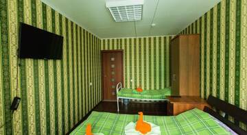 Фото номера Трехместный номер Гостиница Hostel in Centre г. Барнаул 6