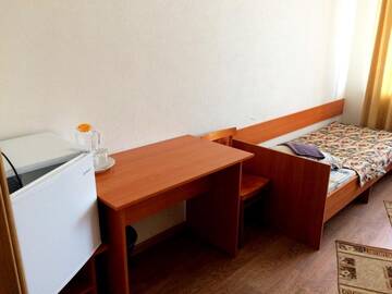 Фото номера Бюджетный двухместный номер с 2 отдельными кроватями Гостиница Kolos г. Барнаул 4